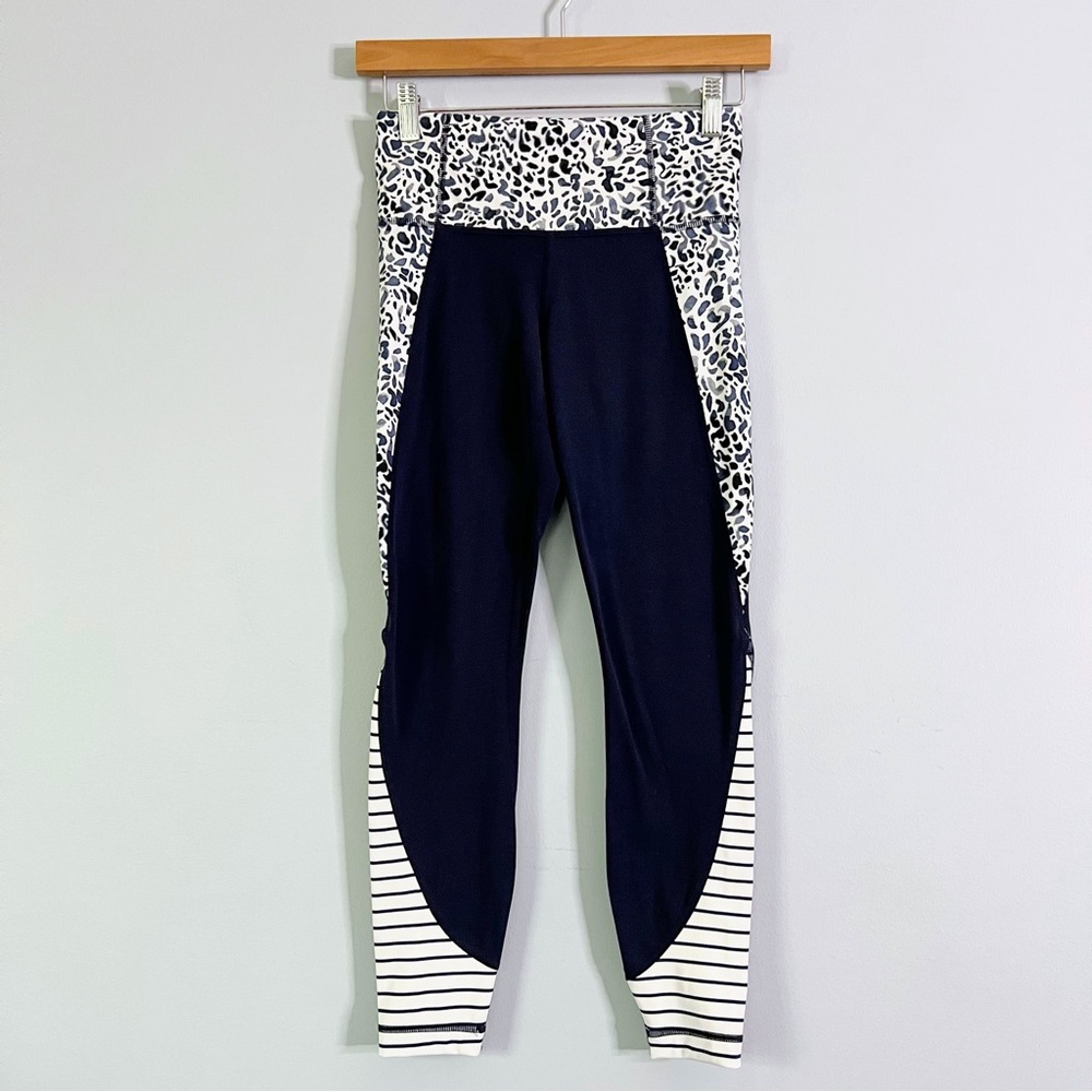 Athleta Petal Salutation 7/8 Ankle Tights Leggings Size XS